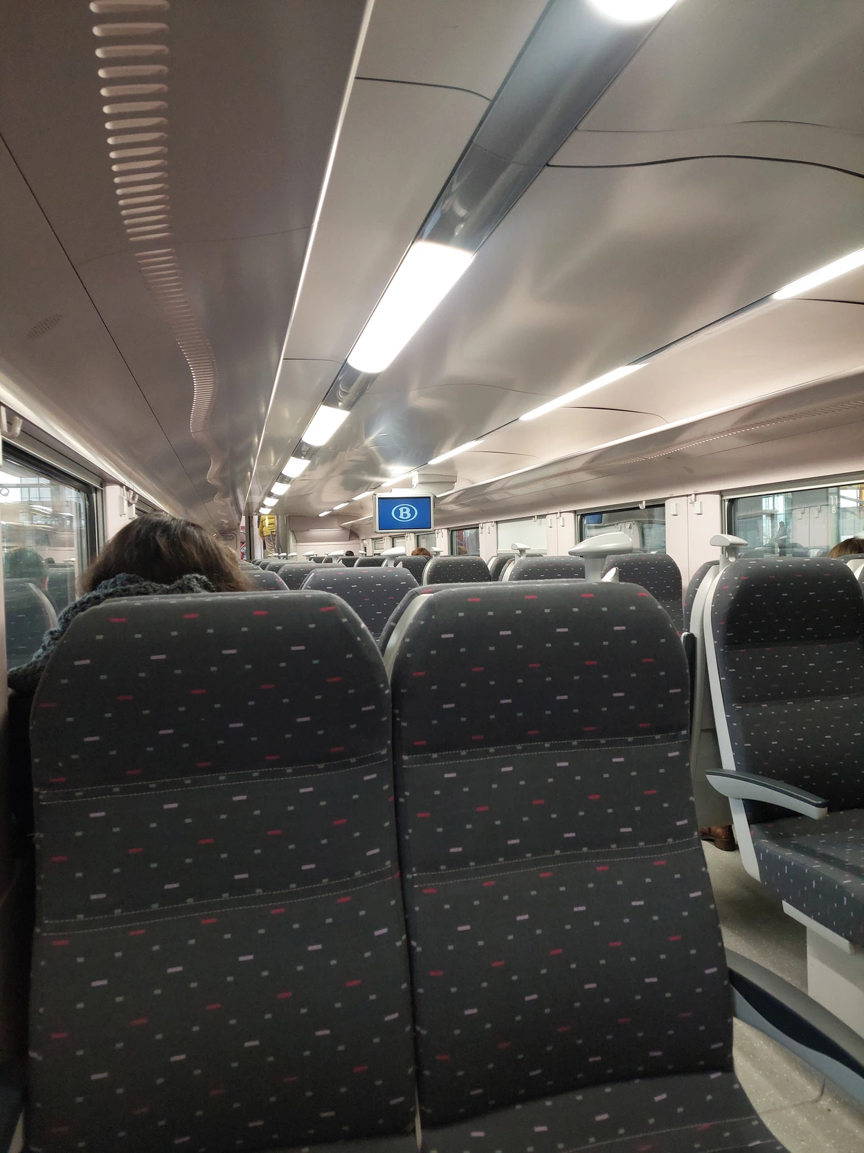 Image: The internals of the train I took going to Gent The internals of the train I took going to Gent